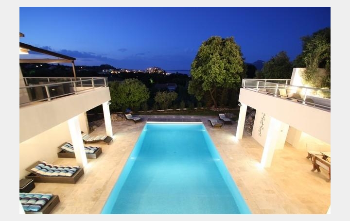 2A IMMOBILIER Calvi / L'Ile Rousse : Maison / Villa | CALVI (20260) | 235 m2 | 3 600 € 