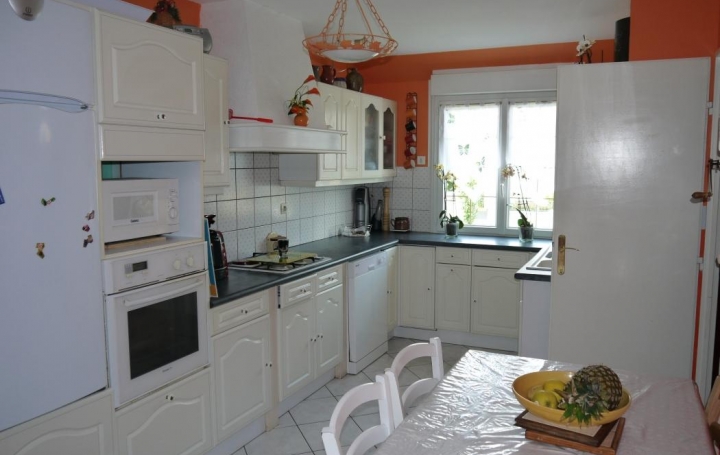 2A IMMOBILIER Calvi / L'Ile Rousse : Maison / Villa | PRE-EN-PAIL (53140) | 110 m2 | 132 000 € 