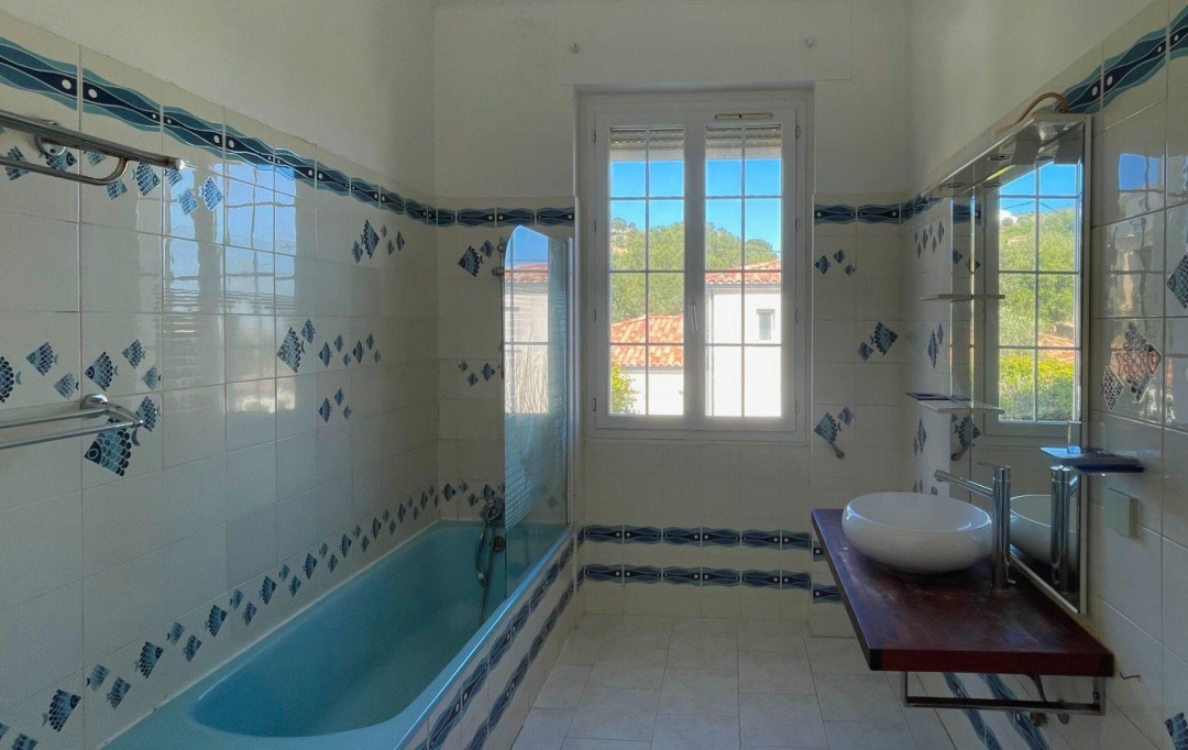 Annonces CALVI : Maison / Villa | L'ILE-ROUSSE (20220) | 200 m2 | 1 144 000 € 