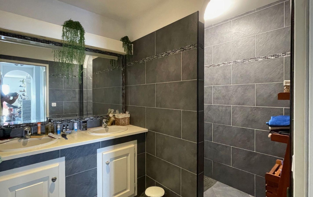 Annonces CALVI : Apartment | L'ILE-ROUSSE (20220) | 77 m2 | 504 000 € 