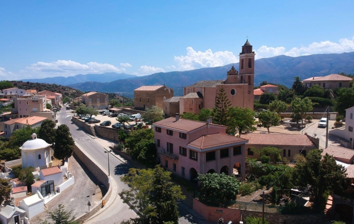 Maison SANTA-REPARATA-DI-BALAGNA 350 m2 798 000 € Maison SANTA-REPARATA-DI-BALAGNA 350 m2 798 000 €